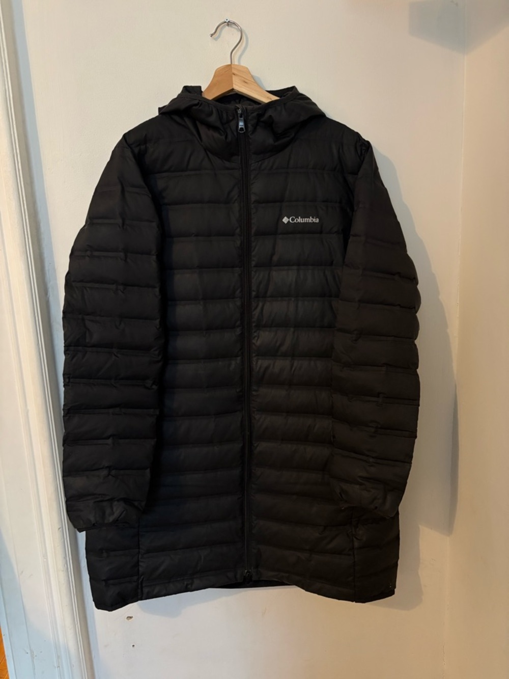 Women’s Columbia Black Long Quilted Hooded Jacket - Size XL